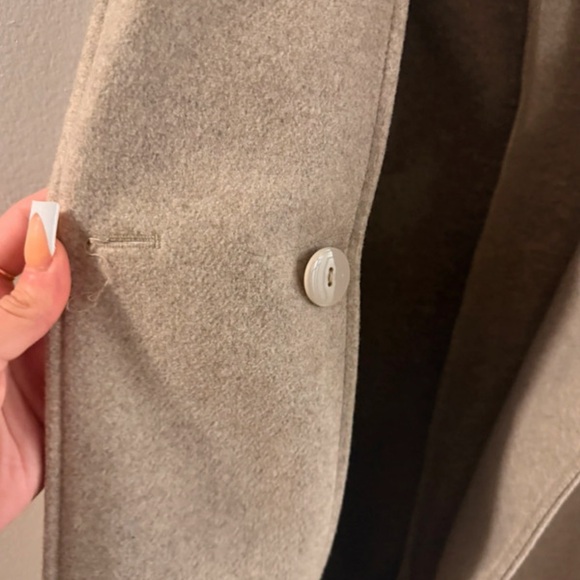 Zara Women's Beige Double-Breasted sleeveless trench coat - Picture 4 of 7